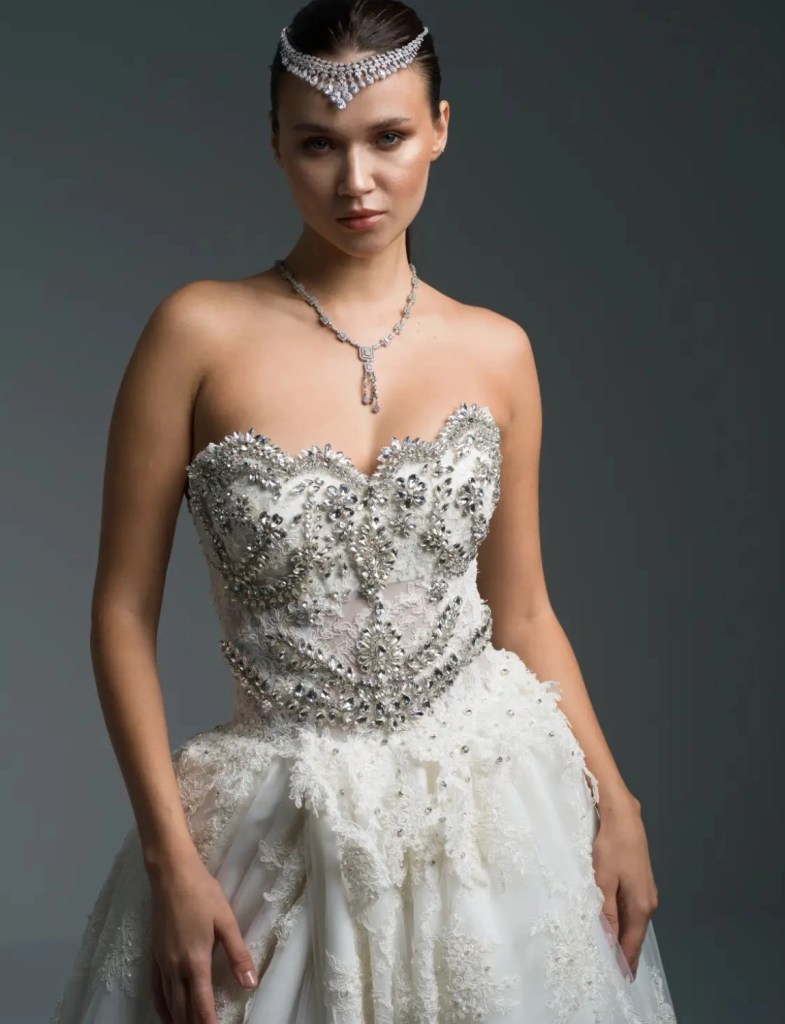 ETERNIA WEDDING DRESS